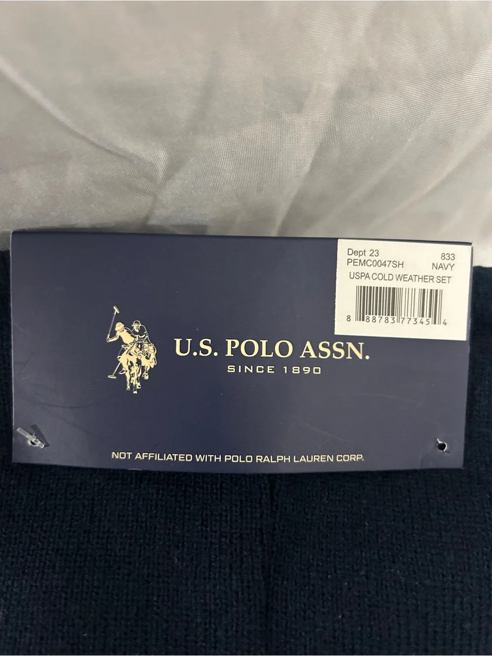 NWT U.S. Polo Assn. Men's Navy Blue Cold Weather Hat & Neck Gaiter Set⁠
